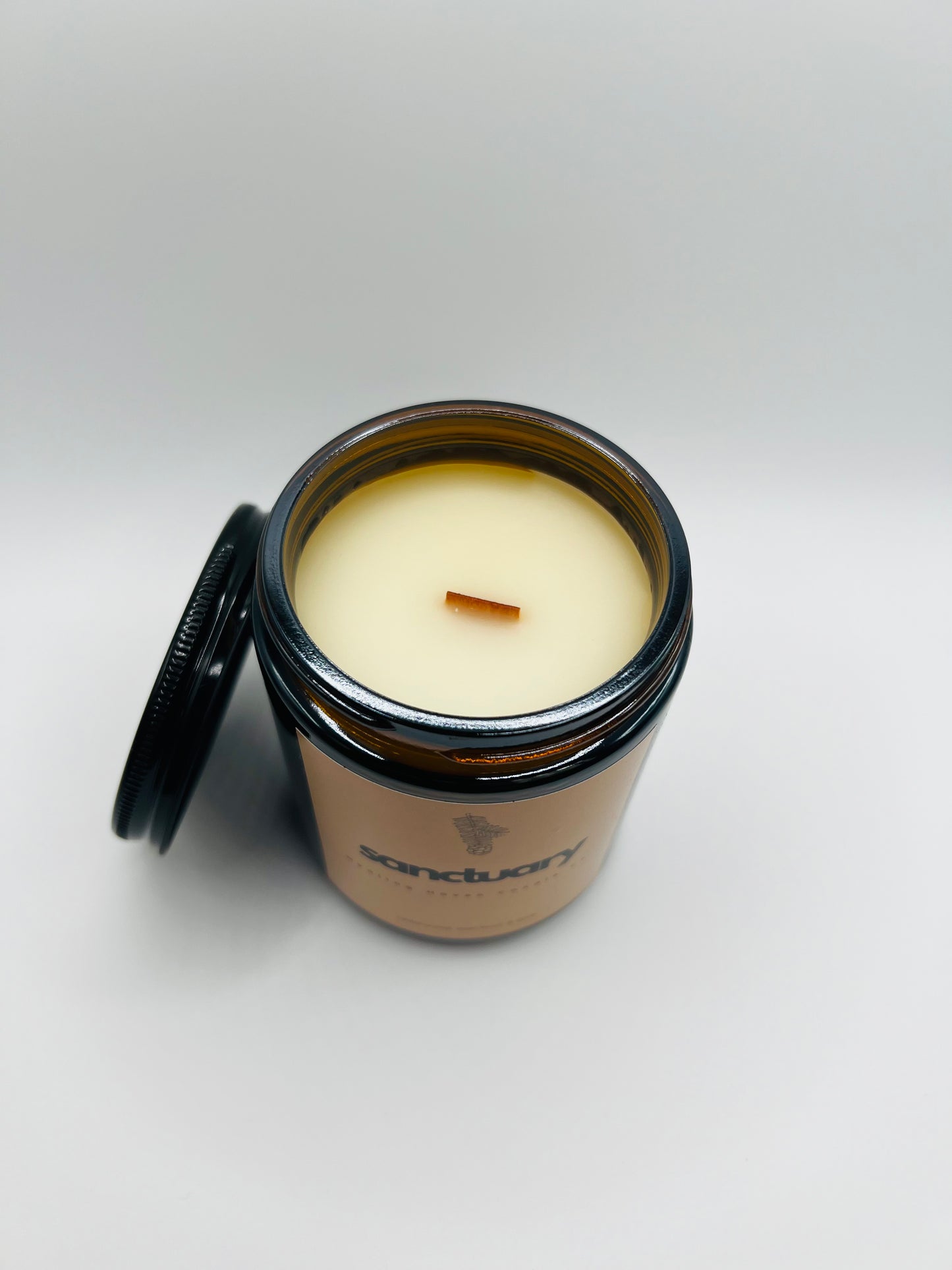 Sanctuary Candle, Cedarwood Patchouli & Pine